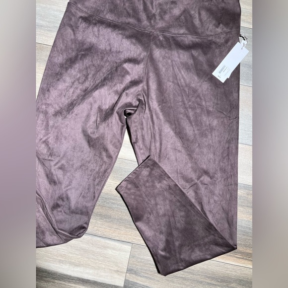 NWT Faux Suede Shale Leggings- Large - Picture 2 of 11